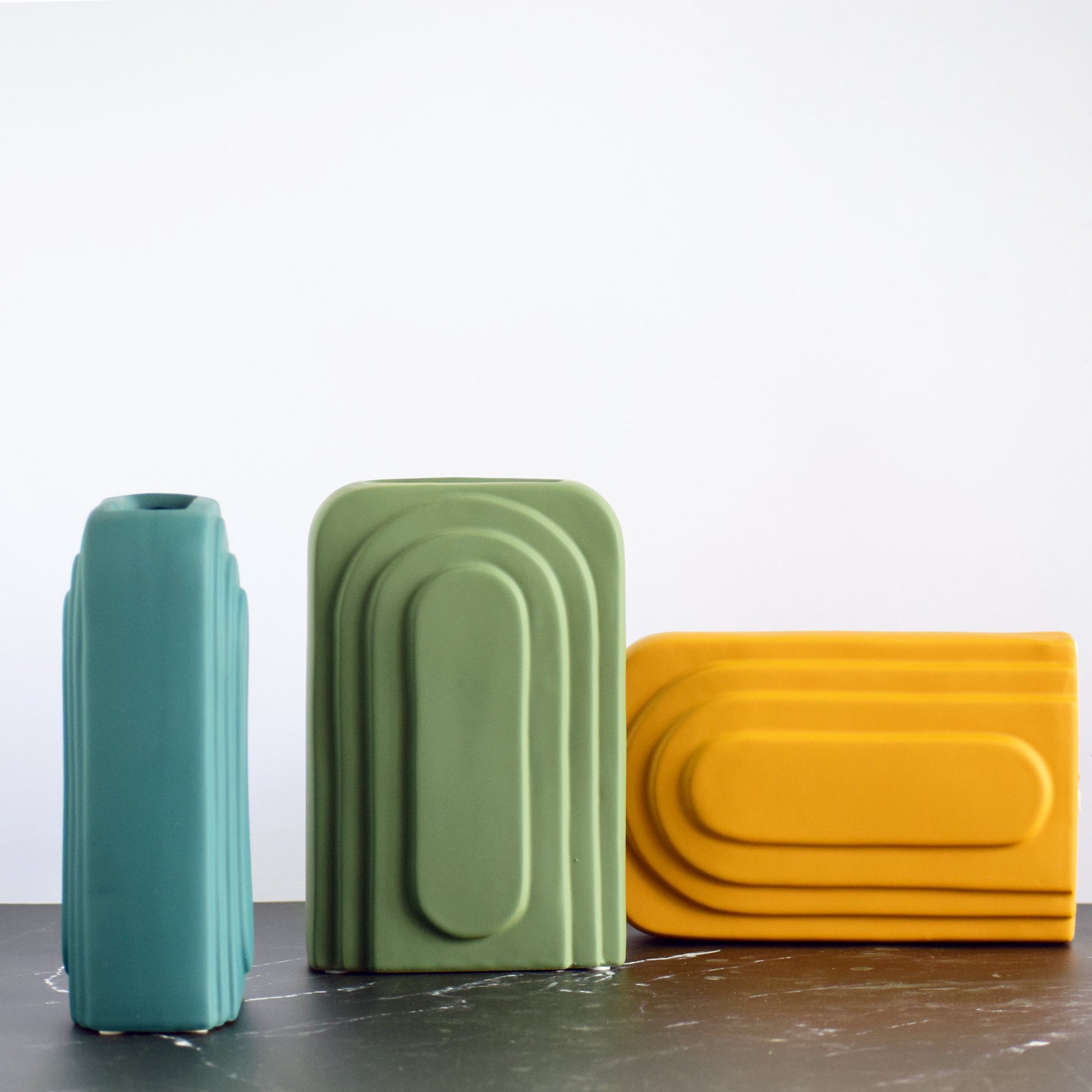 Contour Rectangular Vase