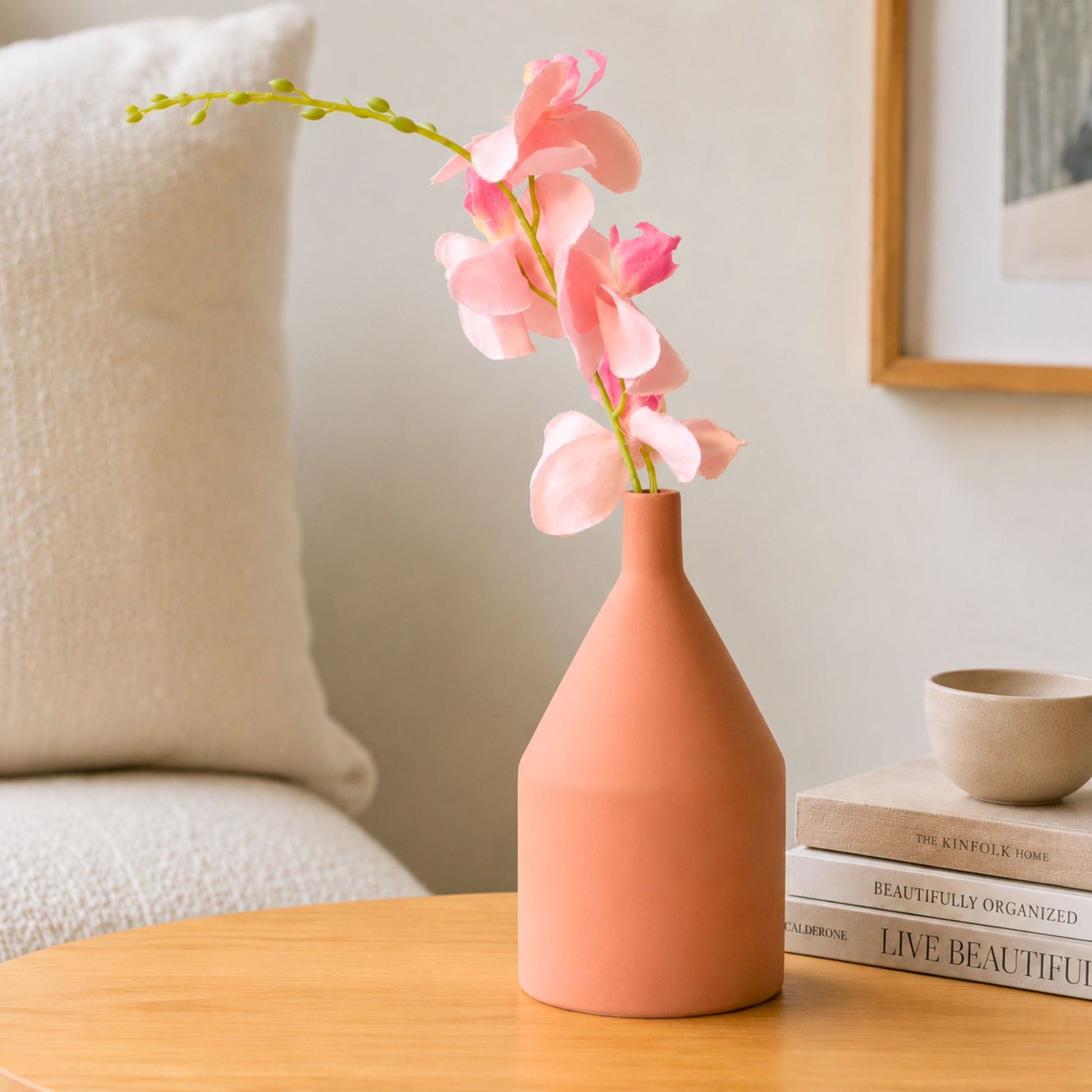 Elegant classic ceramic flower vase with red flowers for modern home décor
