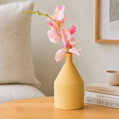 Elegant classic ceramic flower vase with red flowers for modern home décor