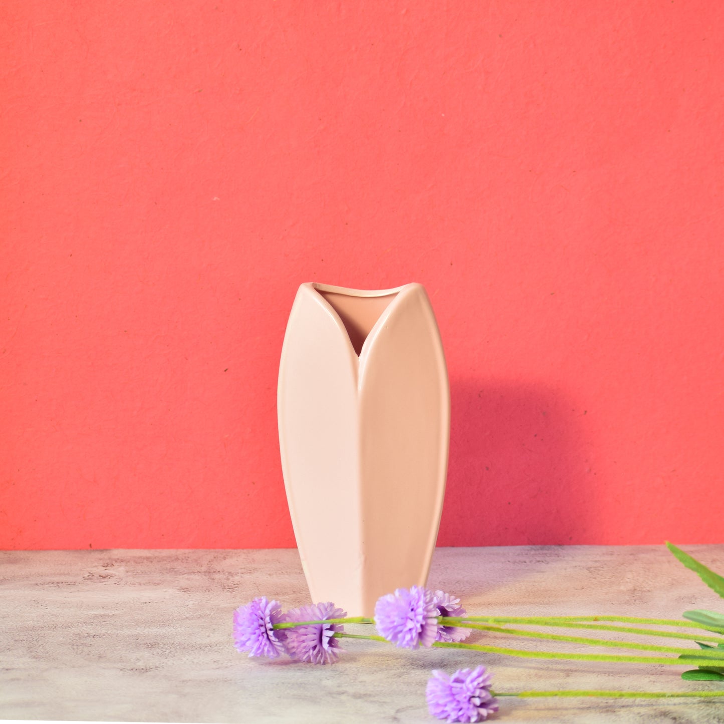 Collar Vase