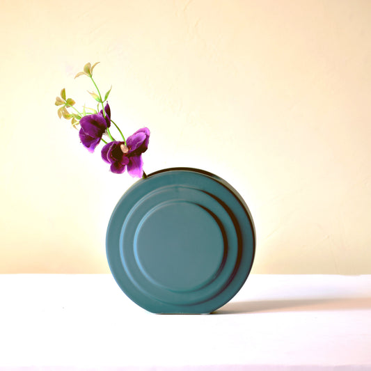 Contour Round Vase