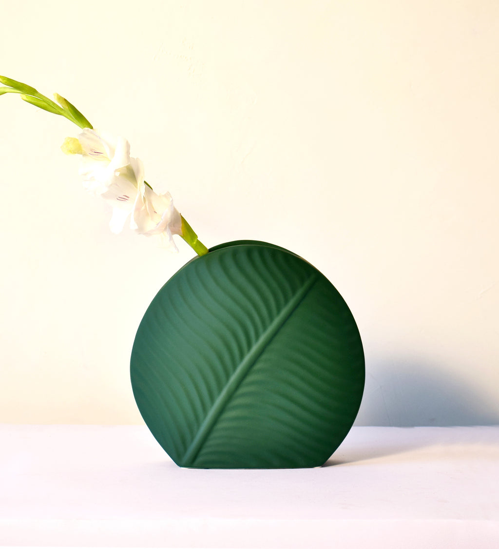 Dark Green Leaf Vase