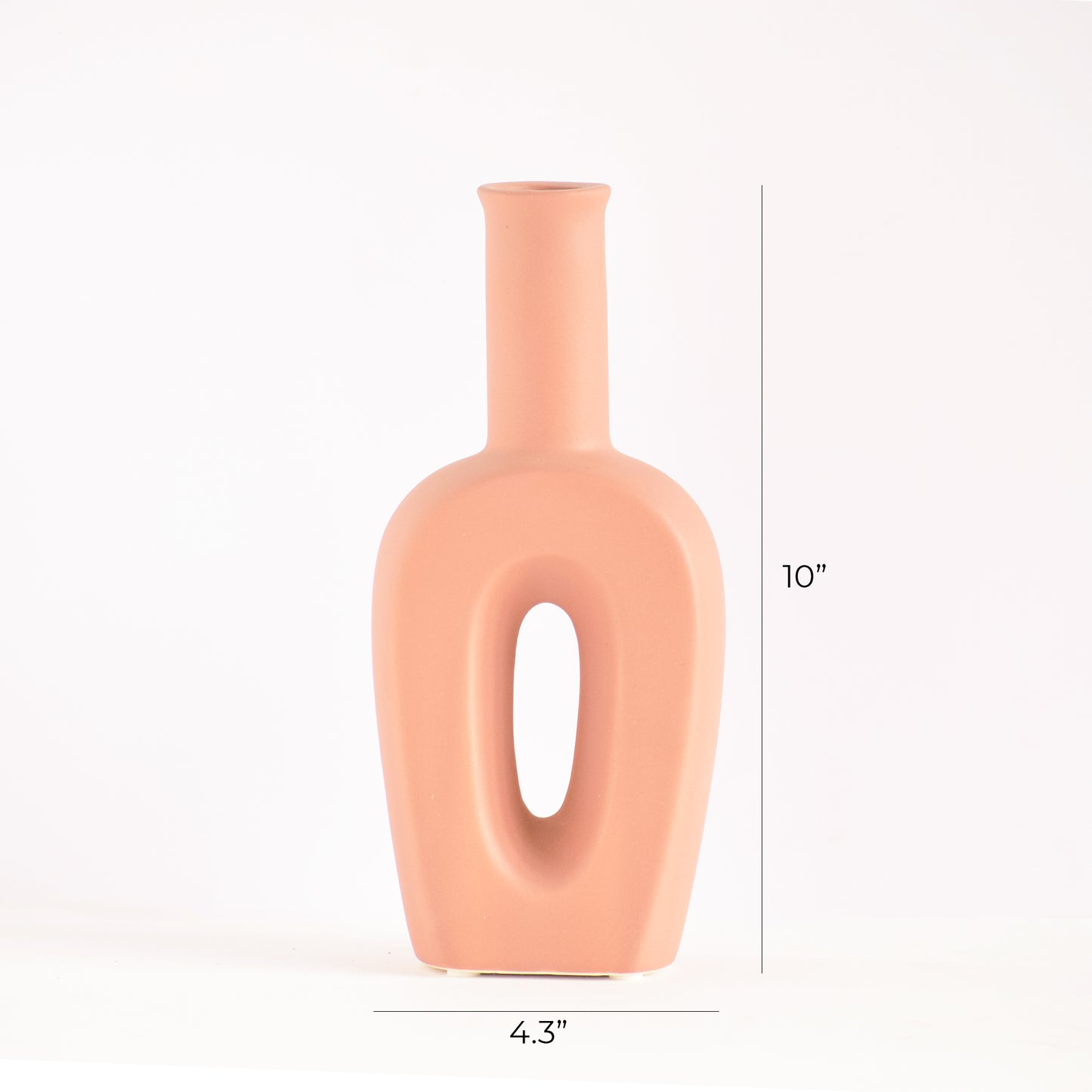 Hollow Linear Vase