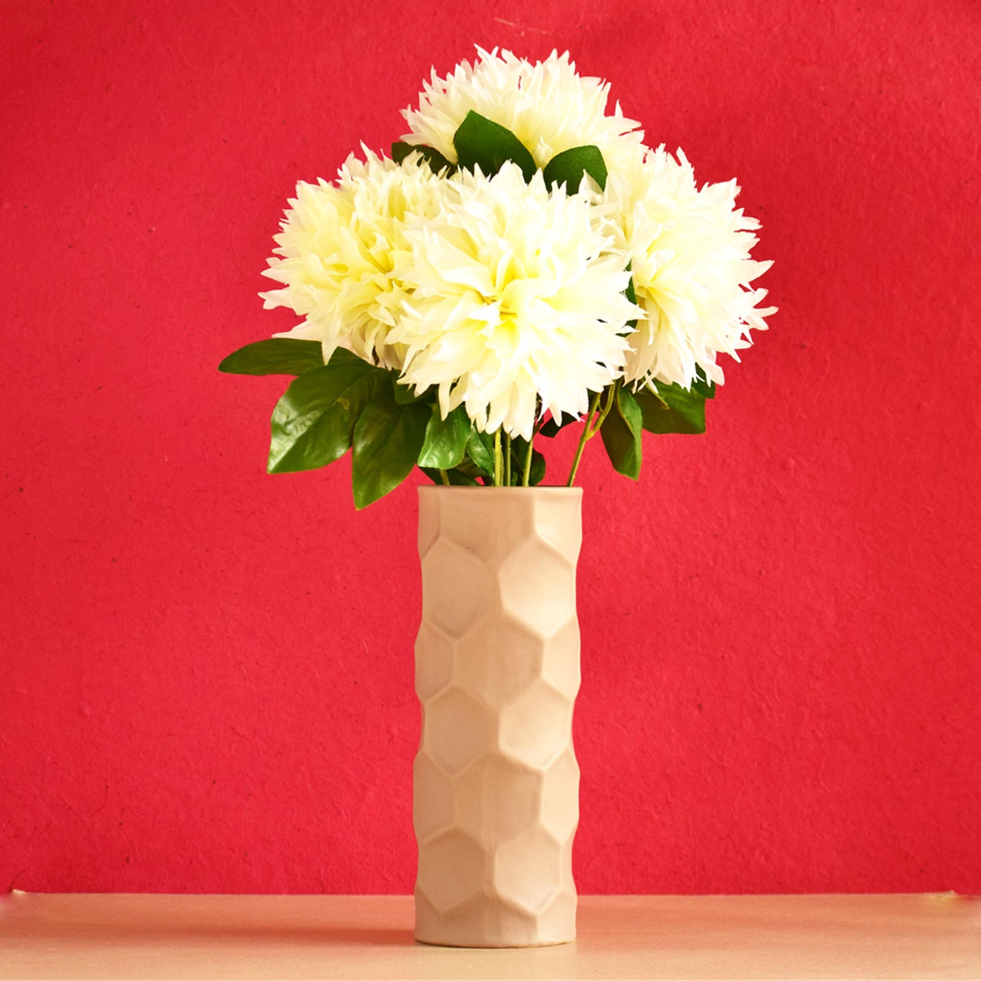 Honeycomb Vase 