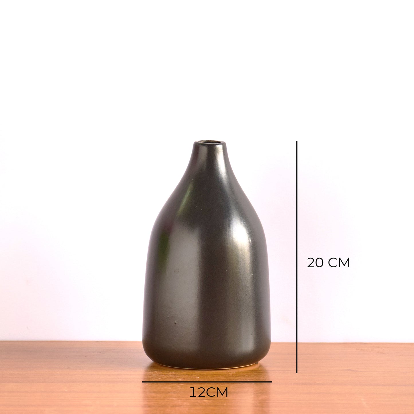 Nordic Linear Vase